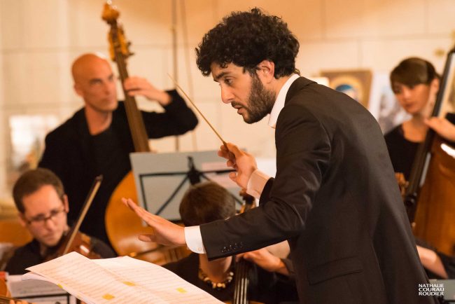 Le chef d'orchestre Marc Hajjar dirige l'Ensemble Nouvelles Portées