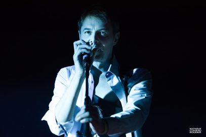 Portrait de Boris Jardel (Indochine) en concert