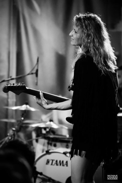 Portrait de la guitariste Ana Popovic