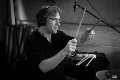 Antoine Banville, percussions de Double Celli