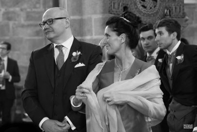 Messe de mariage : les parents des mariés - photographe Nathalie Courau Roudier